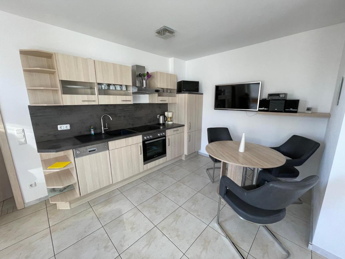 Villa Sara Wohnung Buskam Mit Terrasse Goehren  Εξωτερικό φωτογραφία